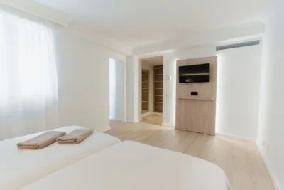 Minura Galdana & Apartamentos dAljandar