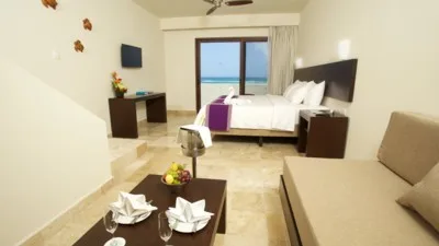 Akumal Bay Beach & Wellness Resort