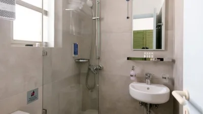 Pnoi Hotel