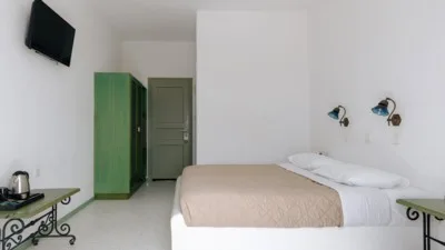 Pnoi Hotel