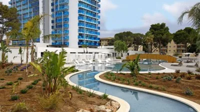 Hotel BG Tonga Tower Design Hotel & Suite