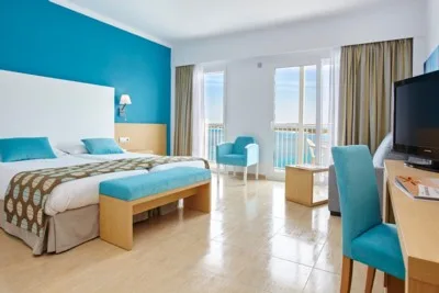 Universal Hotel Marques