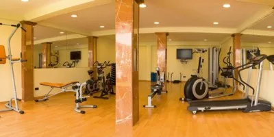 Universal Hotel Marques