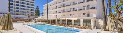 Universal Hotel Bikini