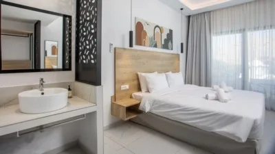 Aiora Aqua Resort