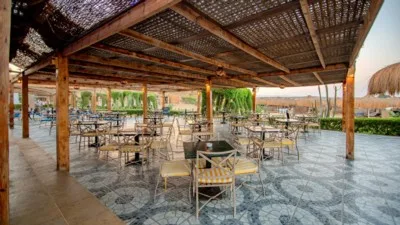 Sunrise Cardina Resort
