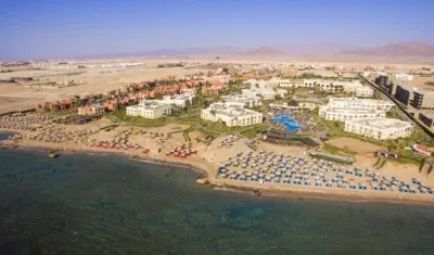 Charmillion Sea Club Resort