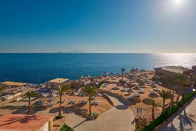 Dreams Beach Resort