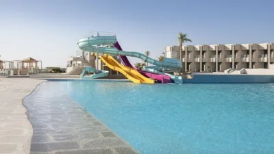 The V Hotel (ex Pyramisa Beach Resort)
