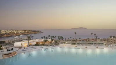 The V Hotel (ex Pyramisa Beach Resort)