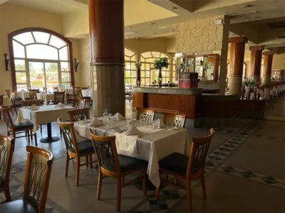 Regency Plaza Aqua Park & Spa