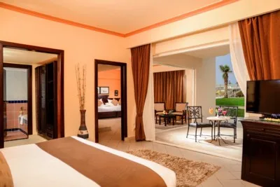 Royal Albatros Moderna Beach Resort & Spa