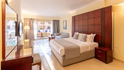 Edge by Rotana Sea Beach Resort