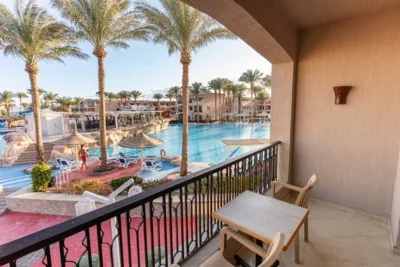 Edge by Rotana Sea Beach Resort