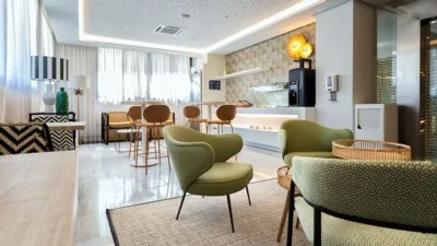 Hotel Spring Bitacora **** (HB)