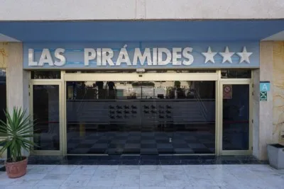 Piramides Resort