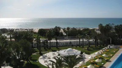 Yadis Hammamet