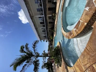 Kibanda Lodge & Beach Club