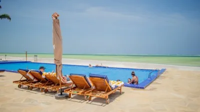 Royal Mandarin Hotel & Resort ***** (ex Coral Reef Beach)