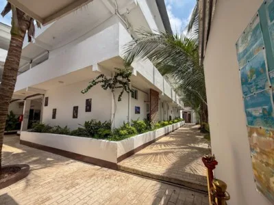 SunSeaBar Kendwa Hotel