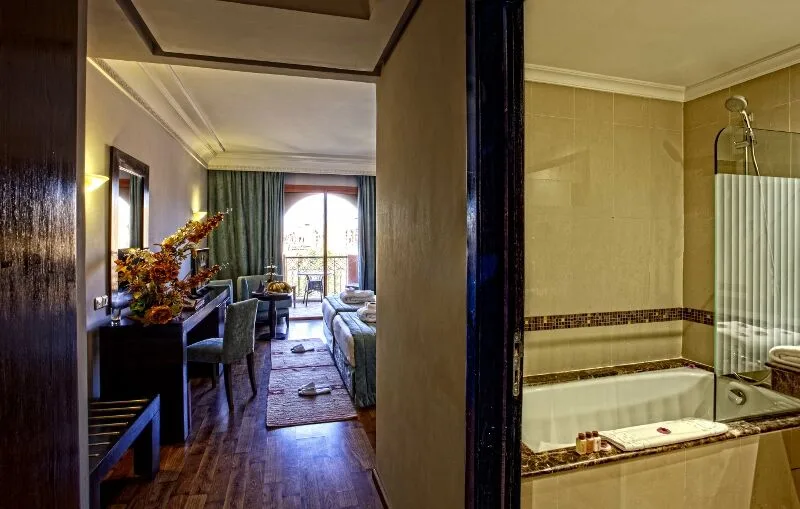 Palm Plaza Hotel & Spa