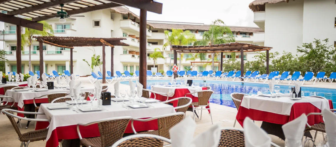 BlueBay Grand Esmeralda