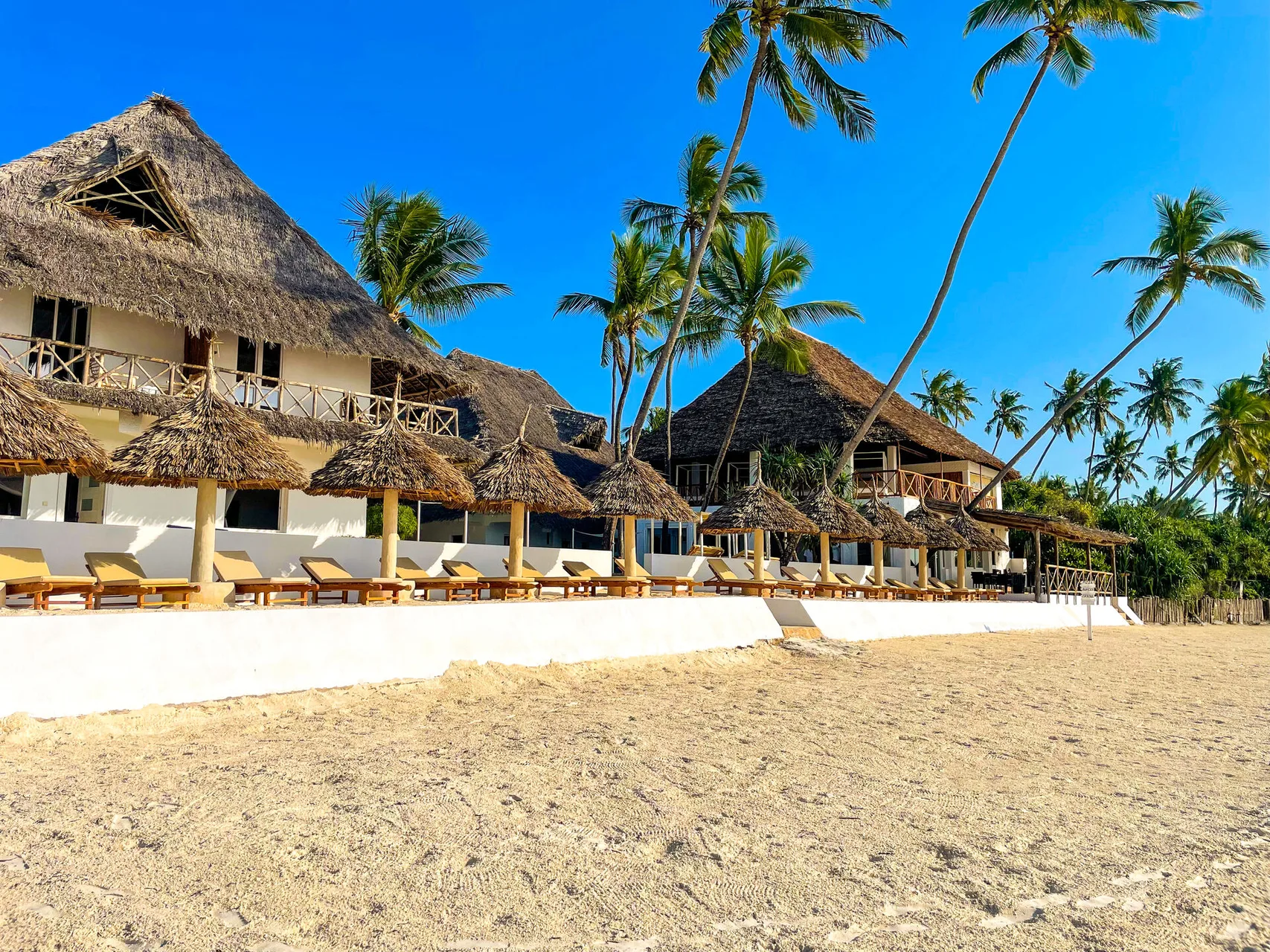 Dream's Bay beach Hotel