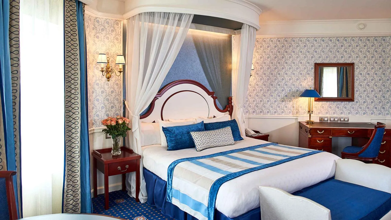 Disney Newport Bay Club