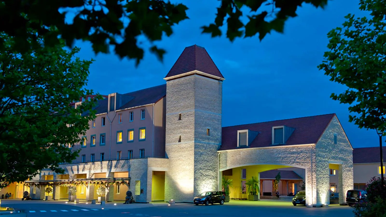 Explorers Fabulous Hotels Group