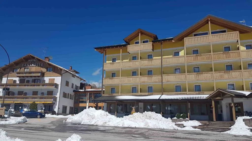 Esterno