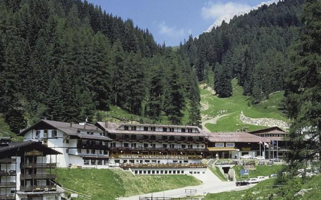 Hotel Sport Pampeago
