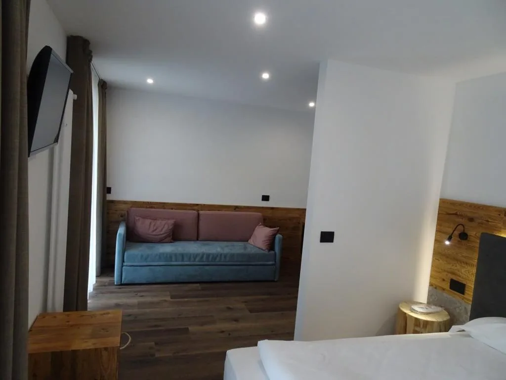 Camera Junior Suite