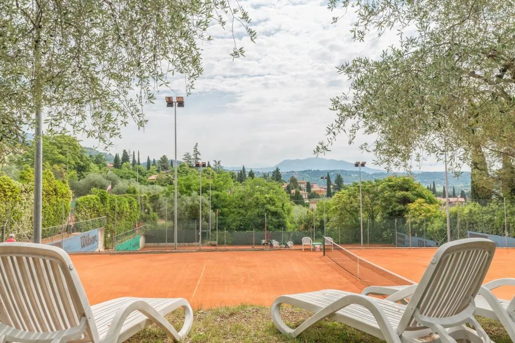 Tennis